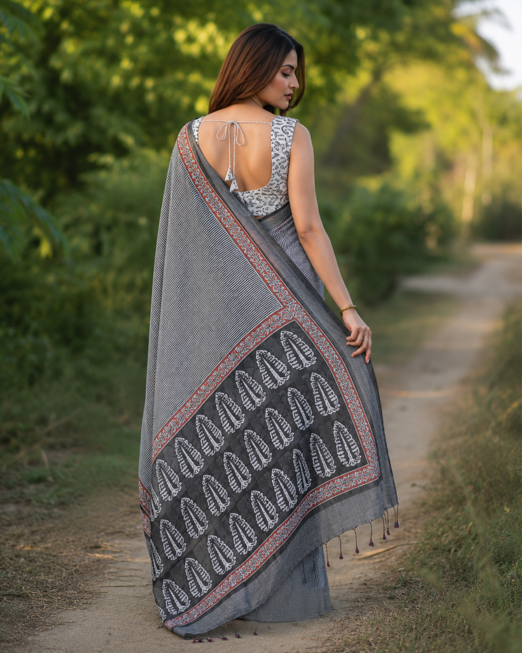 Charcoal Heritage Chanderi Saree