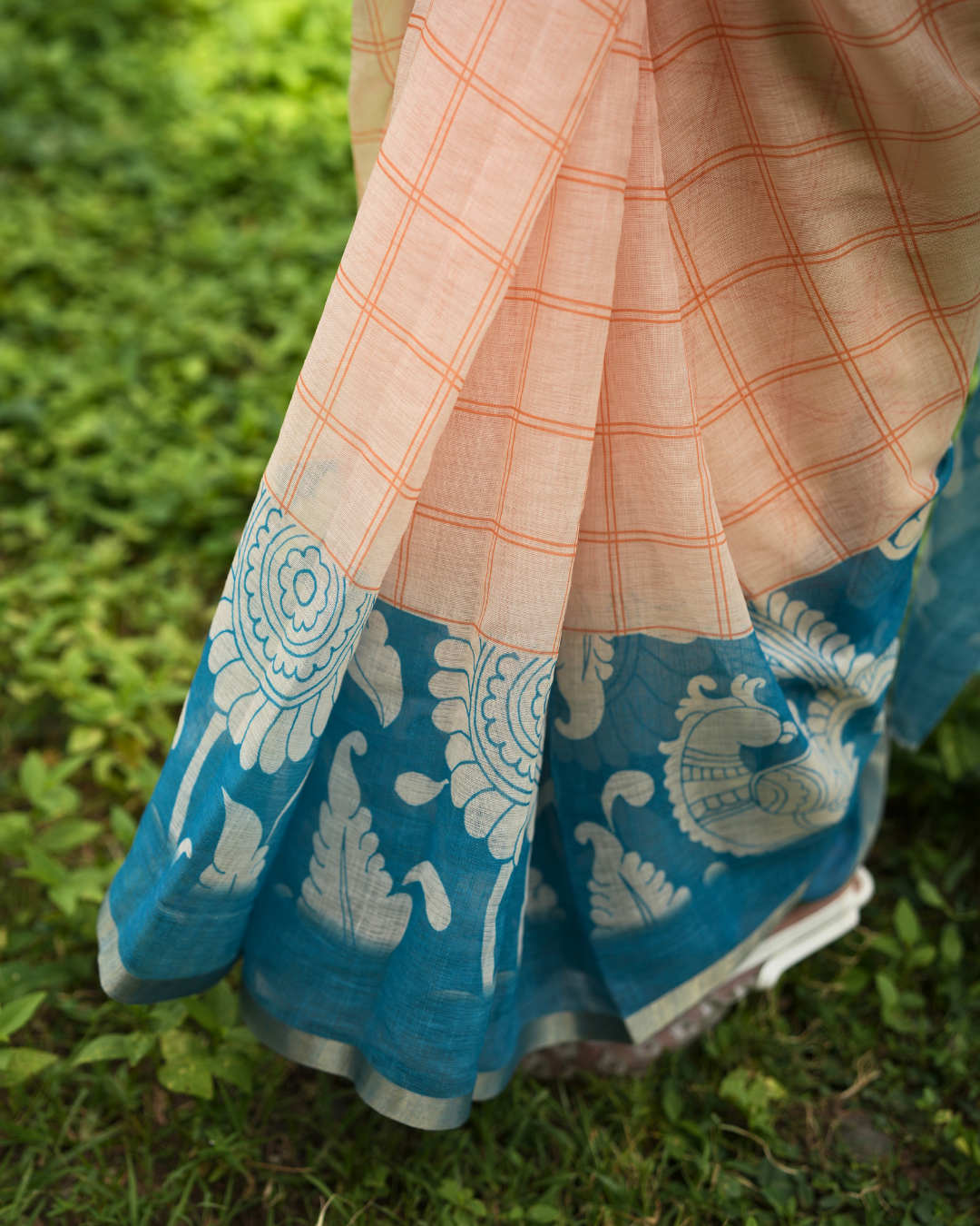 Pastel Peach Checked Linen Saree with Cyan Pallu