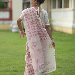 Blush Pink Buffalo Check Floral Bloom Linen Saree