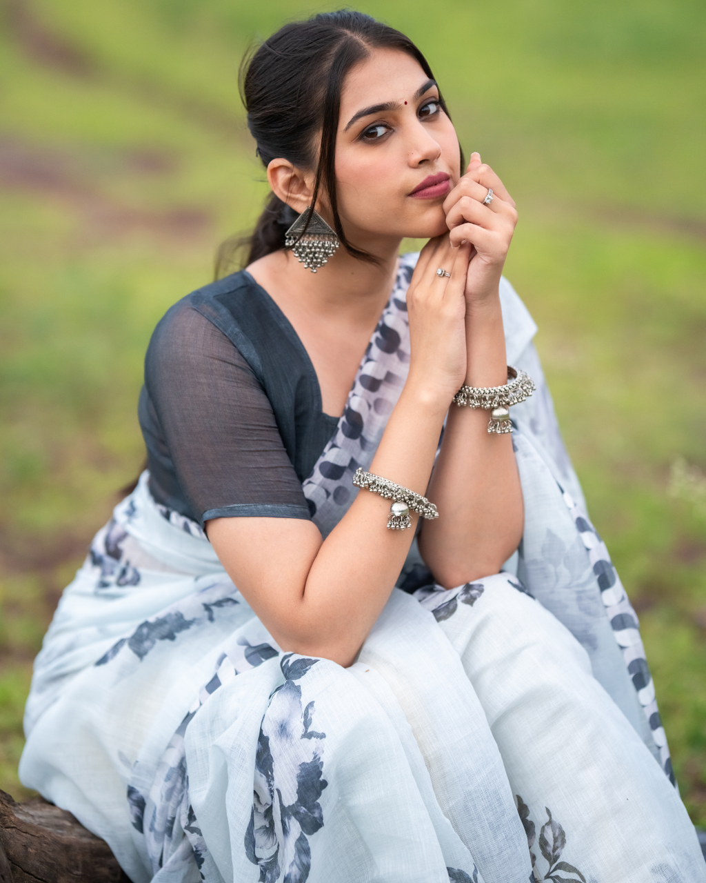 Ice Blue Dramatic Charcoal Peony Linen Saree
