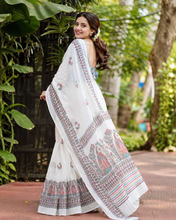 Classic White Kalamkari Figurine Printed Linen Saree